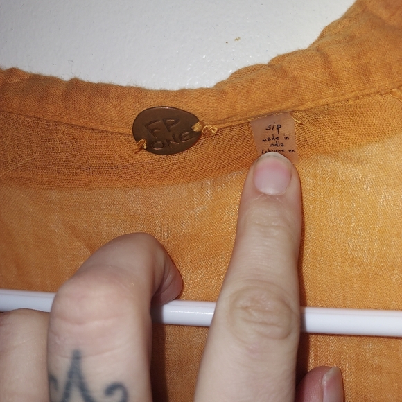 Free People Oversized Flowy Short Sleeve Blouse In Light Orange Small To Medium - Picture 4 of 5